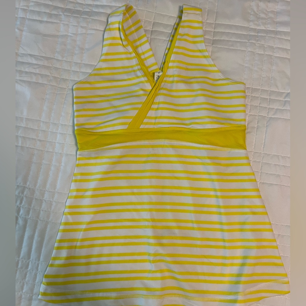 Lululemon Tank Sz 8
